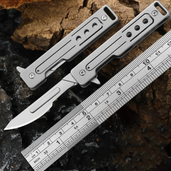 Titanium Alloy Art Knife Quick Opening Folding Blade Sharp and Portable Express Delivery Small Knife Keychain 2