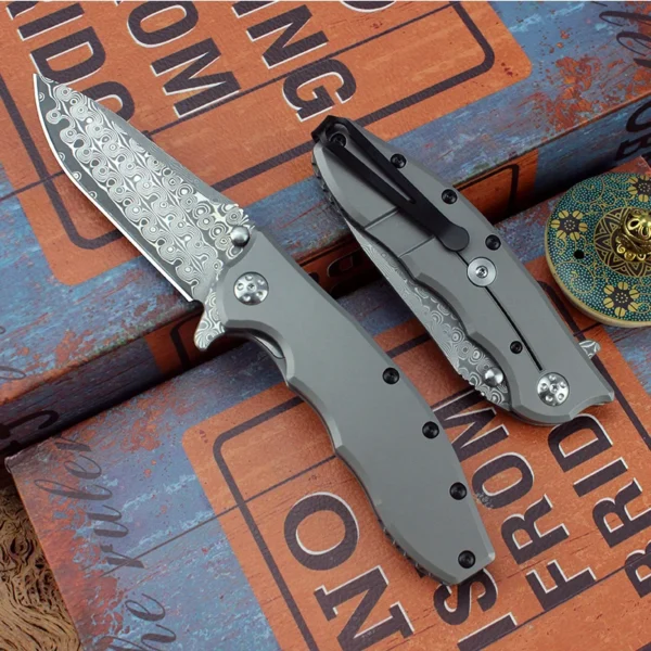 Z0562 Damascus Steel Folding Knife Titanium Alloy Handle Quick Assisted Hunting Survival Camping Pocket Knife EDC 2